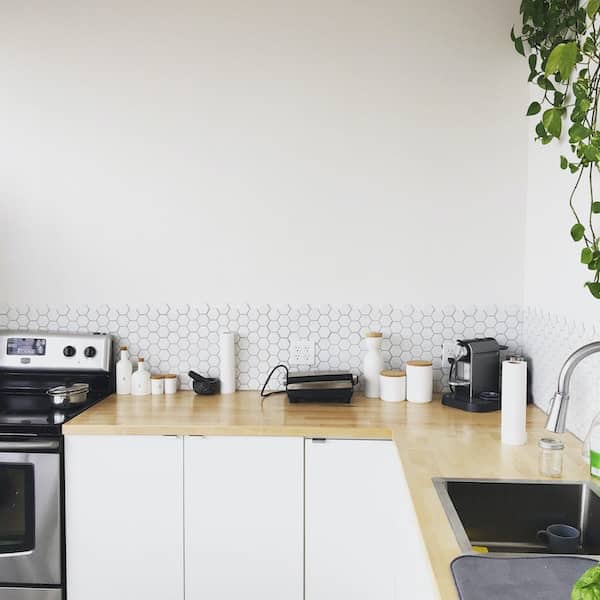 minimalist zero waste kitchen