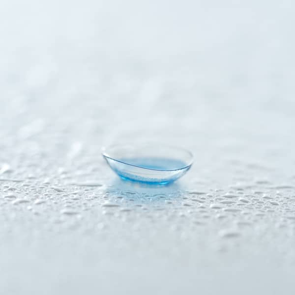 single used contact lens for recycling