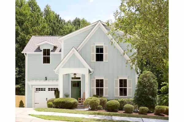 a gorgeous home painted with Clare exterior paints