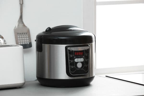 instant pot versus slow cooker