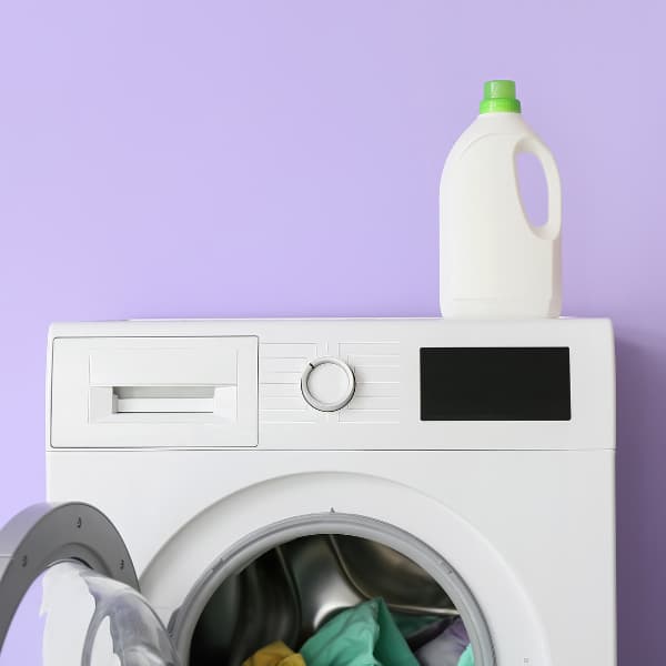 15 Sustainable Fabric Softener Brands For Incredibly Soft Laundry